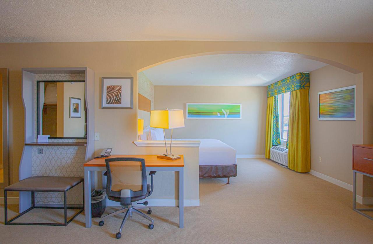 Holiday Inn & Suites Spring - The Woodlands Exteriér fotografie